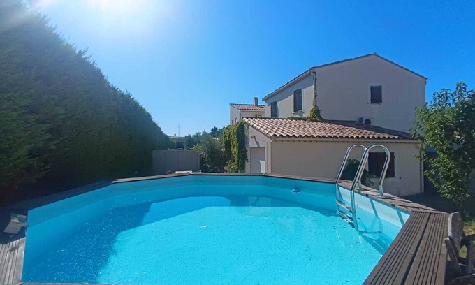 L'Isle-sur-la-Sorgue Villa | Villa Bulle de raisin
