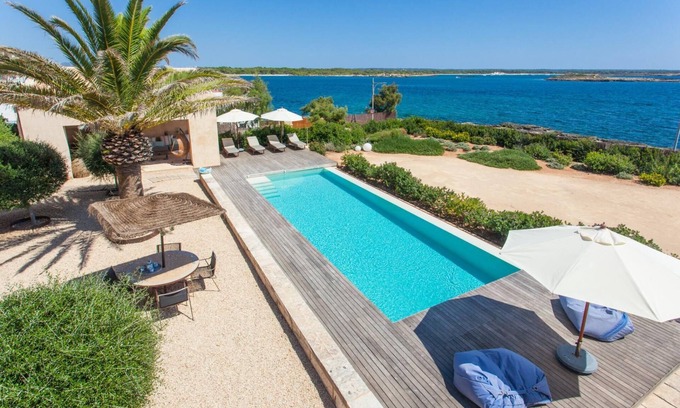 Colonia Sant Jordi Villa | VILLA CABRERA WITH PRIVATE POOL 12 PAX