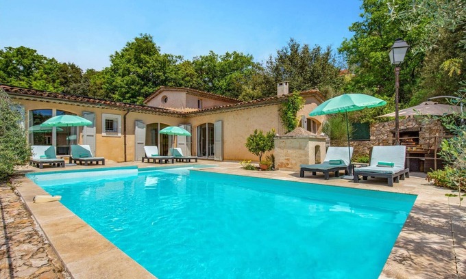Cabris Villa | Villa Cabris by Villa Plus