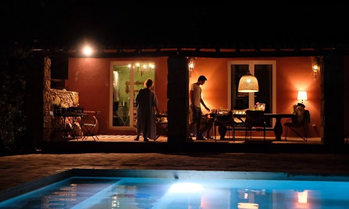 Palhagueira House | Villa Caiado! Traditional Luxury Villa in a Valley