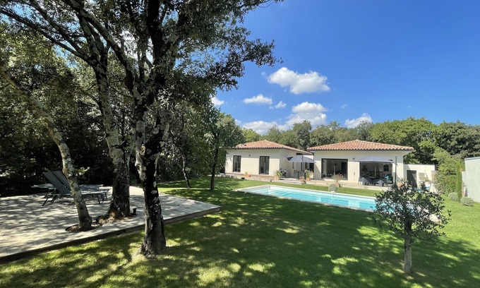 Saint-Siffret Villa | Villa Camille - Dreamlike relaxation in the middle of the South of France