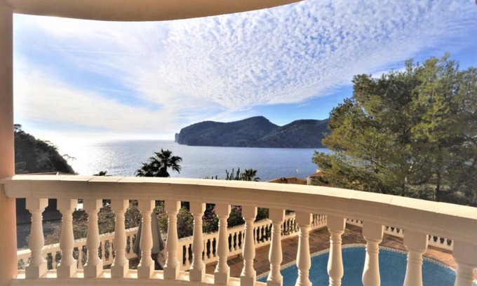 Camp de Mar Villa | VILLA CAMP DE MAR SEA VIEW