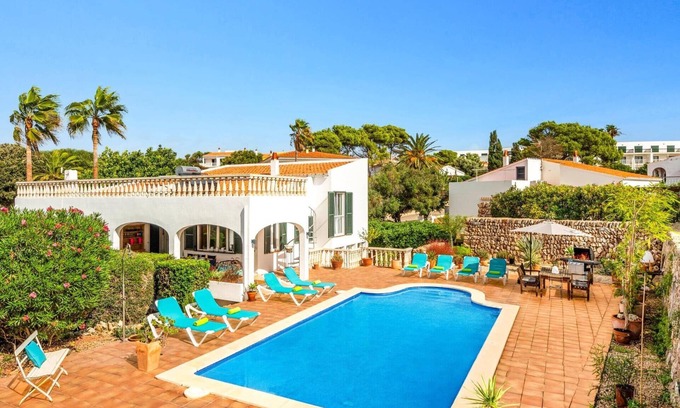 Es Canutells Villa | Villa Can Palmeras by Villa Plus