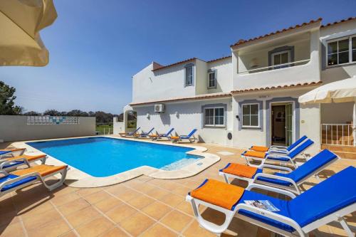 Figueiral Villa | Villa Canas by Villa Plus