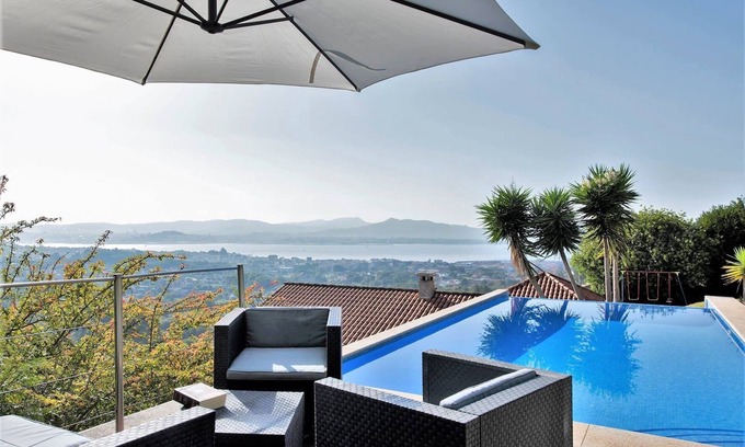Cangas Villa | Villa Cangas (250), with Cíes islands views