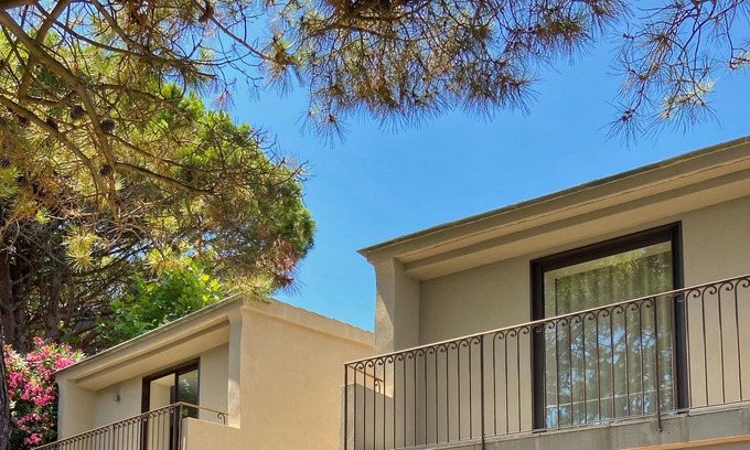 Porticciolo Villa | VILLA CAPRAIA E CASE DI MISINCU