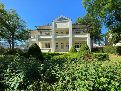 Seebad Heringsdorf Apartment | Villa Caprivi - 11 C