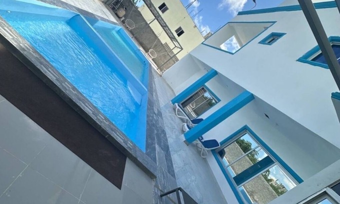 Punta Cana Apartment | Villa Casa Blanca Casa de 2 Niveles y 2 Piscina Para Recrearse a