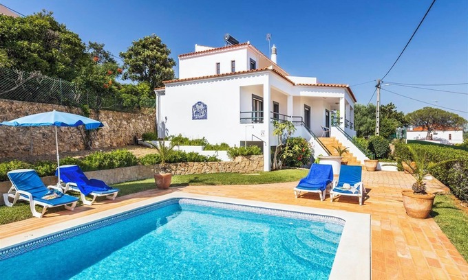 Vilamoura Villa | Villa Casa Moura with Mountain View, Pool & Wi-Fi