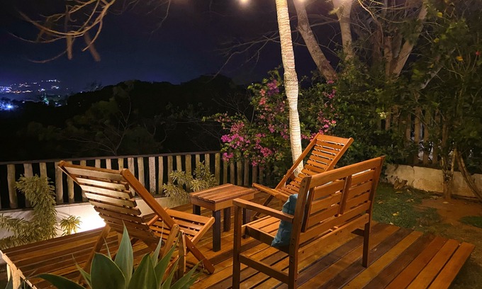 Portal da Ferradura Hotel | Villa Casablanca