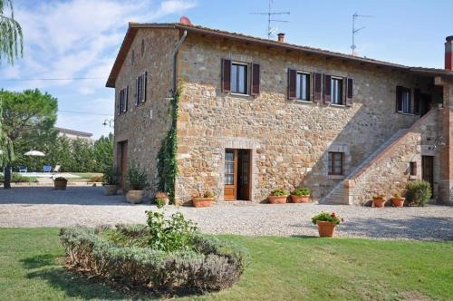 Gallina House | Villa Cassia by PosarelliVillas