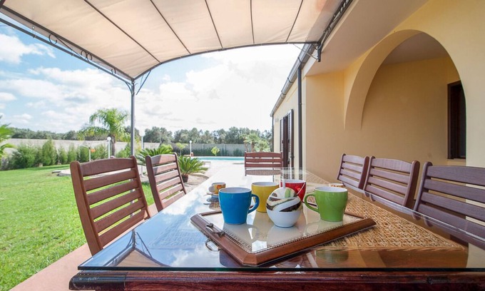 Melissano Villa | Villa Cenate - Four Bedroom Villa, Sleeps 12