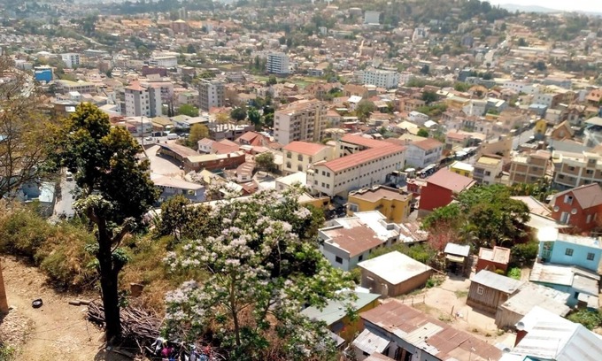 Antananarivo Avaradrano Villa | Villa center Antananarivo - garage -wifi- 160m2- equipped-3 bedrooms