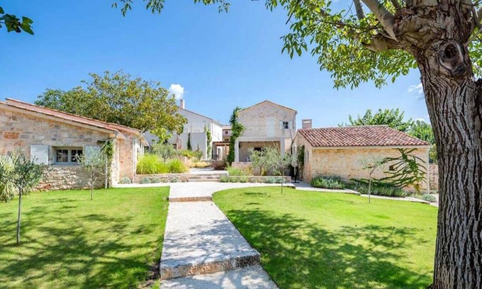 Radovani Villa | Villa Charlotte