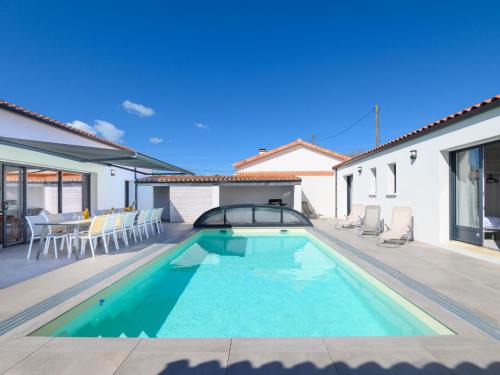 Barbatre Villa | Villa Charme de la Blancharderie by Interhome