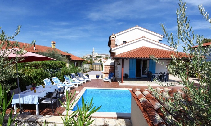 Strpacici Villa | Villa Cherry House with pool in Višnjan,Istria