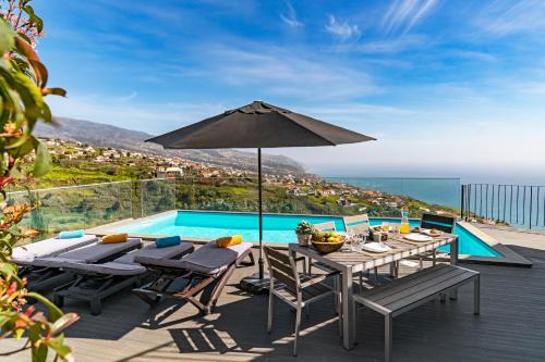 Prazeres Villa | Villa Clementina | Cliffs&Ocean | Heated Pool