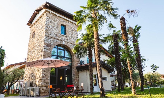Desenzano del Garda Apartment | Villa Colli Storici