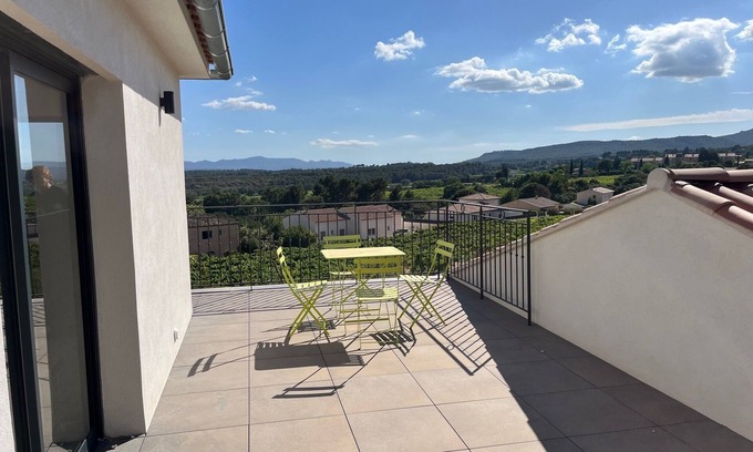 Puyloubier Villa | Villa contemp. 210m2 near Aix en Provence Ste-Victoire superb view Swimming pool