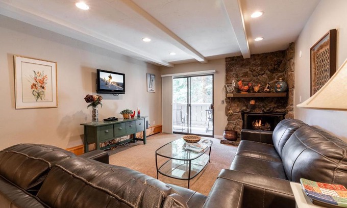 Vail Apartment | Villa Cortina by Vail Realty