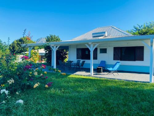 Le Carbet Villa | Villa Créole vue sur mer des Caraïbes et montagne Pelée