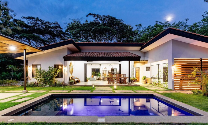 Villarreal Villa | Villa