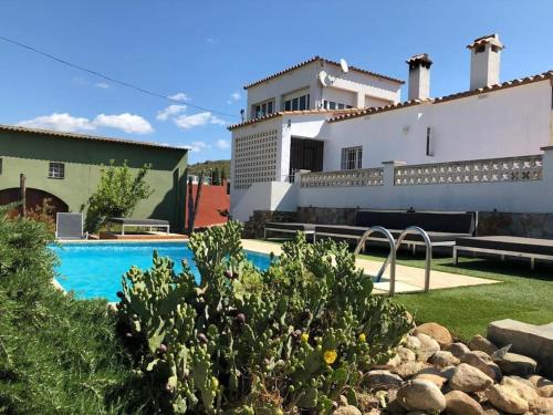 Vilajuiga Villa | Villa Cristina