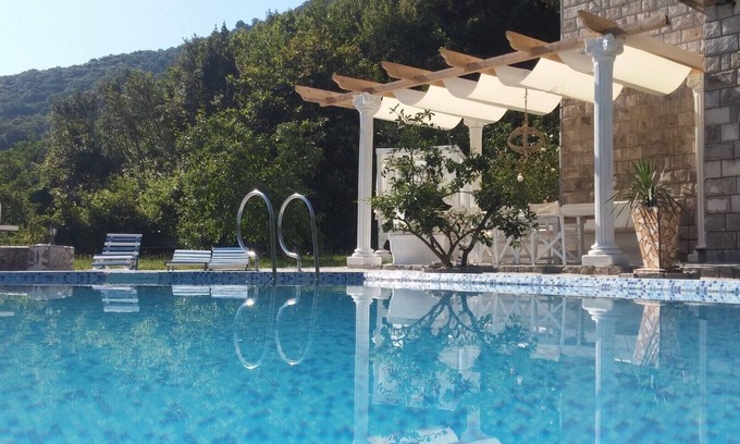 Kotor Villa | Villa D'amore mediteran romantic villa 5 min from sea 300m from Morinj beach