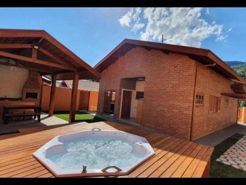 Sao Bento do Sapucai Villa | Villa da Serra - Casa 02
