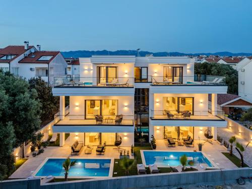 Novalja Apartment | Villa Dantela with Private Pools