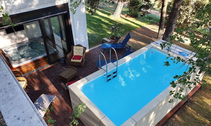 Flassans-sur-Issole House | Villa DaoL - Villa avec piscine et jacuzzi