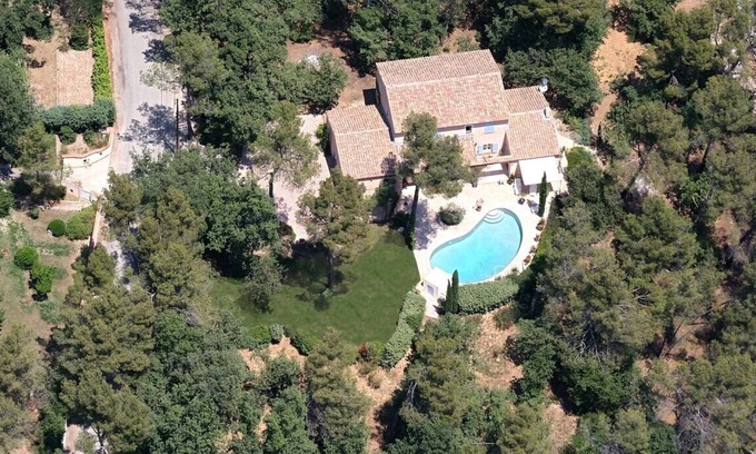 Greasque Villa | Villa Dauphine 12 Personne Entre Aix-en-provence et Cassis Idéale en Famille