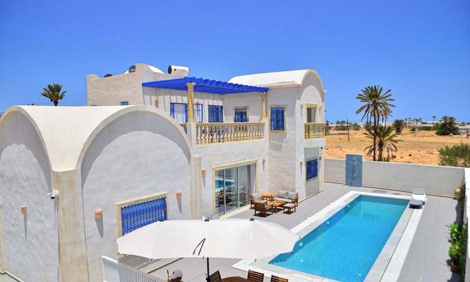 Hawmat al Badawiyin Villa | Villa de Charme Hors Ville, Avec Piscine, à 6 km de la Plage