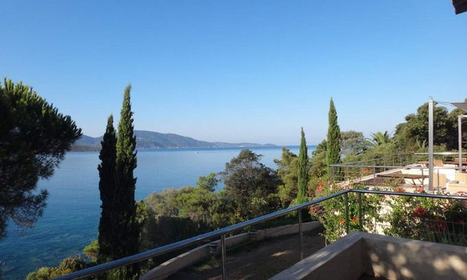 Vetricella House | Villa de charme pieds dans l'eau - Charming villa direct access to the beach