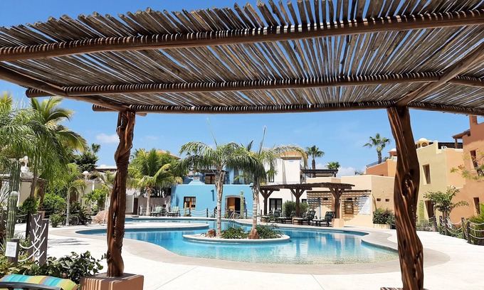 Nopolo Villa | Villa de la Luna Loreto - Short walking distance to the beach and golf course.