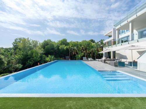 Tamarit Villa | Villa de Lujo en alquiler en Tarragona