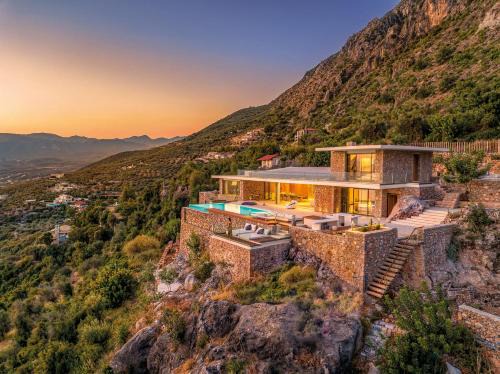 Diasella Villa | Villa Deep Blue in Messinia