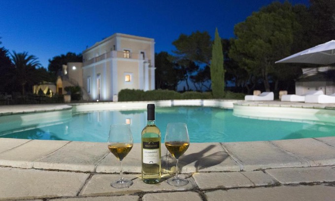 Nardo Villa | Villa Degli Eroi