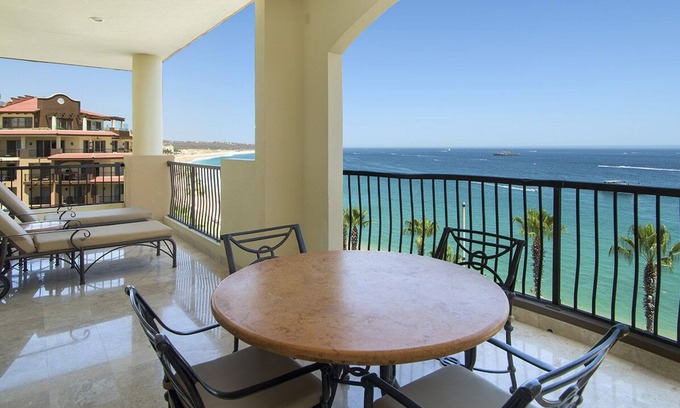 El Medano Ejidal Resort | !Villa del Arco Oceanfront XMAS on Médano Beach, Cabo! 5 Star Beachfront Resort,