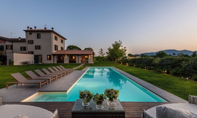 Orentano Villa | Villa del Nonno, Luxury Tuscan Farmhouse with Private Pool close to Lucca, Pisa and Florence
