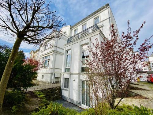 Warnemuende Apartment | Villa Diana/Perle