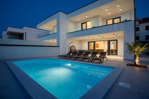 Klimno Villa | Villa Diva