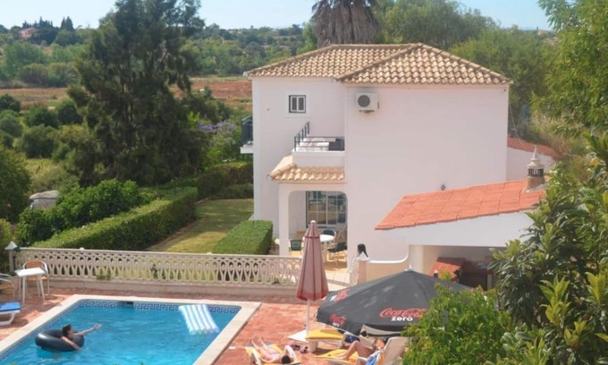 Pera Villa | Villa "do Poco" with Sea View, Pool & Wi-Fi