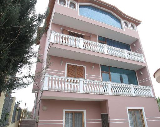 Paskuqan Apartment | VILLA Dori Ani