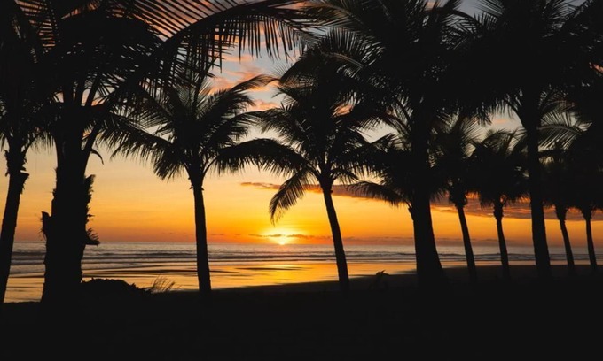 Savegre Villa | Villa Dos Besos - New beachfront Spanish-Colonial architectural masterpiece.