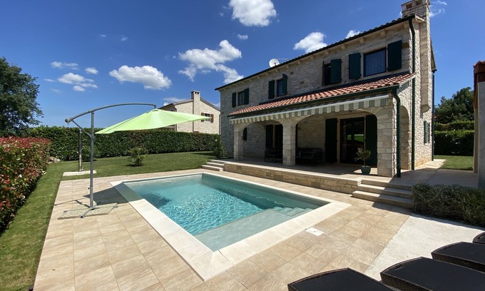 Visnjan House | Villa Dracena with private pool