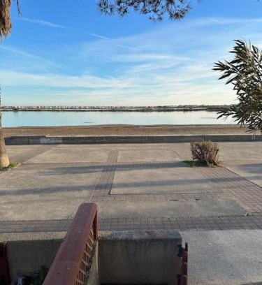 Gruissan House | VILLA DU PIN