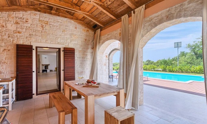 Mofardini Villa | Villa Dubravka in Central Istria for 11 people - pet friendly with 70 m2 private pool