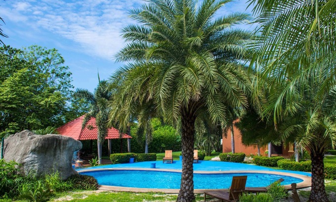 Junquillal Villa | Villa Dulce Sueños, short walk to the Beach!
