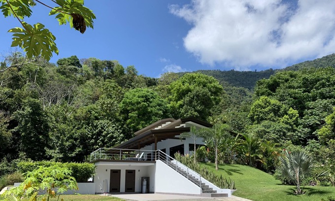 Ballena Villa | Villa Eden - New luxurious residence with sea and mountain views